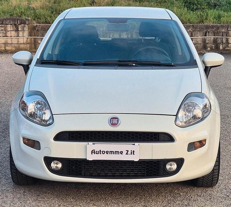 Usata Fiat Punto Street 75 CV (55 kW) 2015 Bianco Utilitaria