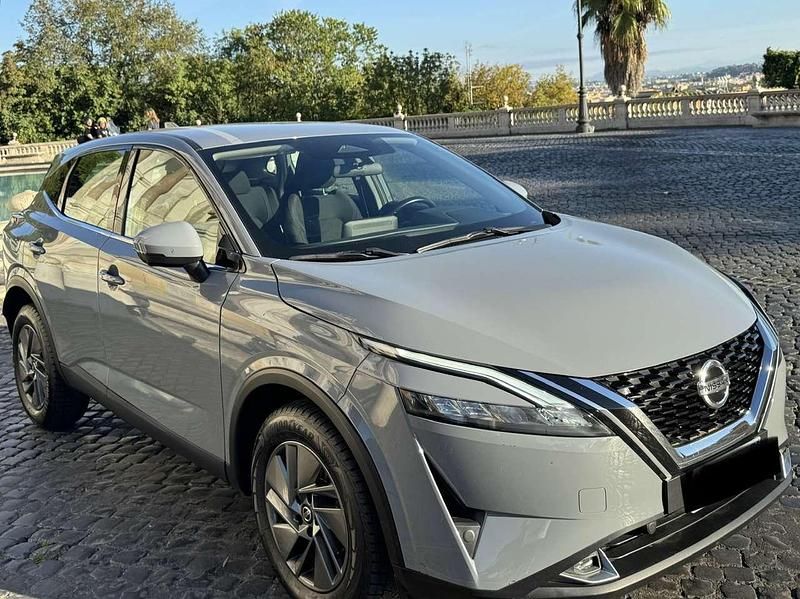Grigio Usata 2022 Nissan Qashqai N-Connecta SUV | 15.980 € (Super prezzo) - Immagine 1/4