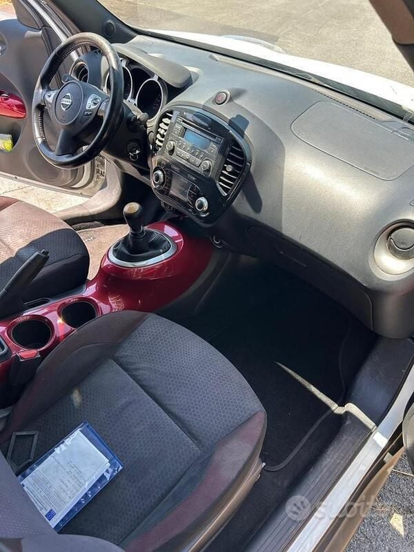 Usata Nissan Juke 110 CV (80 kW) 2011 Bianco SUV