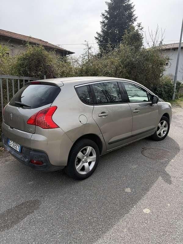 Usata Peugeot 3008 Active 111 CV (81 kW) 2011 Station wagon