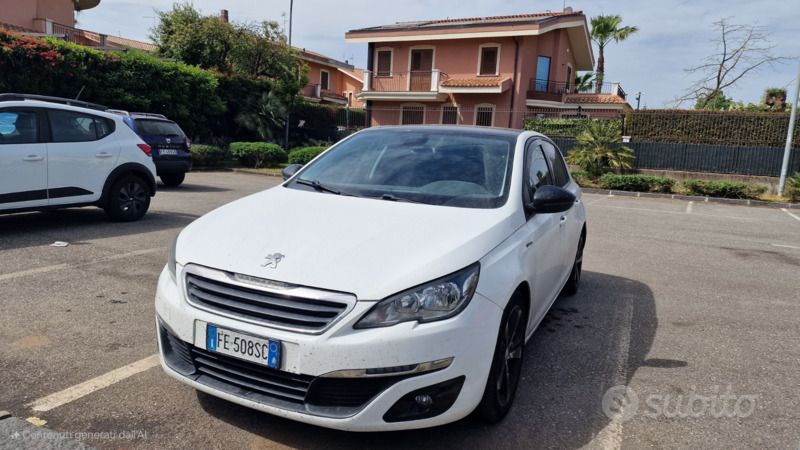Usata Peugeot 308 92 CV (67 kW) 2016 Bianco Utilitaria