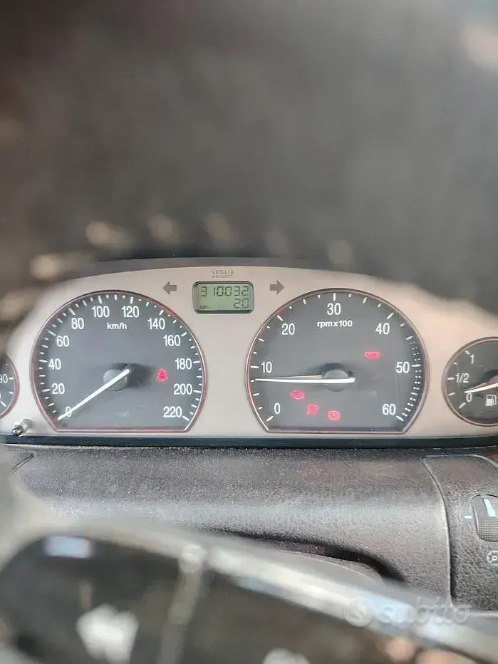 Usata Lancia Lybra 116 CV (85 kW) 2001 Berlina
