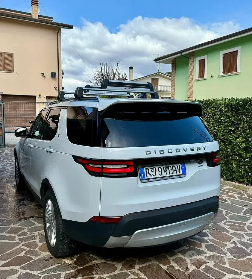 Usata Land Rover Discovery 5 HSE 241 CV (177 kW) 2018 Bianco SUV