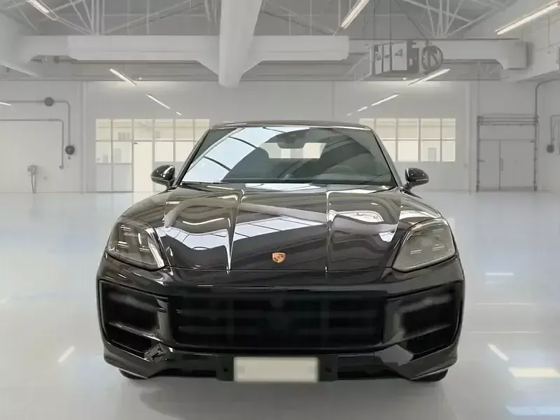 Usata Porsche Cayenne 353 CV (259 kW) 2024 SUV