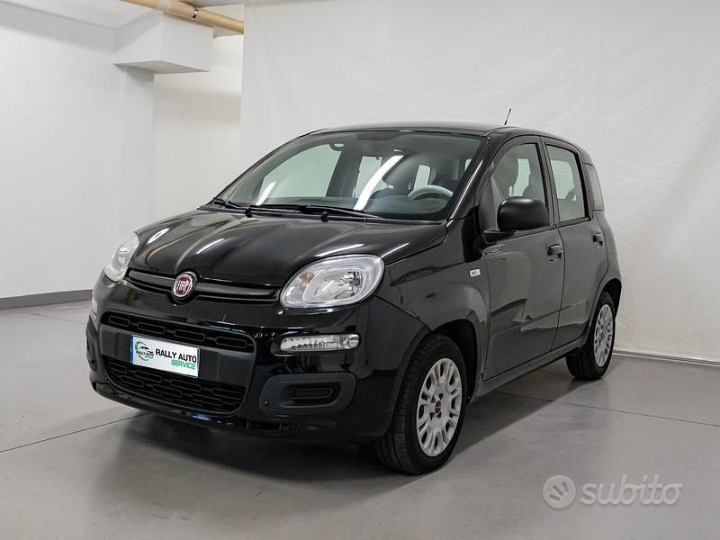 Usata Fiat Panda 69 CV (50 kW) 2017 Nero Utilitaria