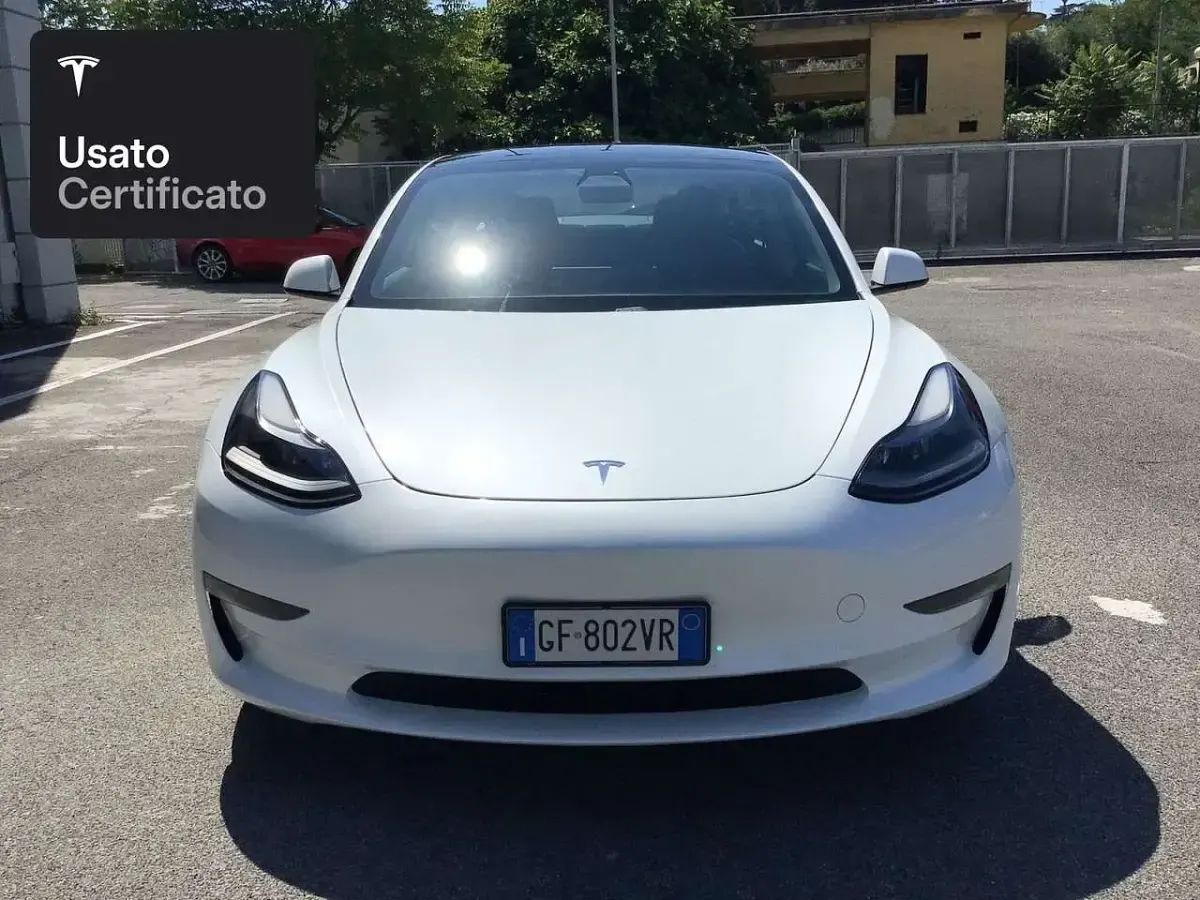 Usata Tesla Model 3 Long Range AWD 324 kW (441 CV) 2021 Pearl white multicoat Berlina