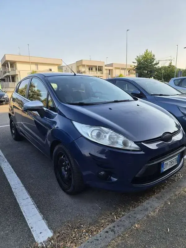 Usata Ford Fiesta 87 CV (63 kW) 2009 Berlina