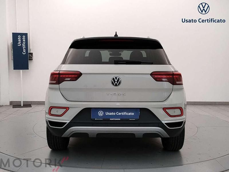 Usata VW T-Roc Style 150 CV (110 kW) 2023 Grigio SUV