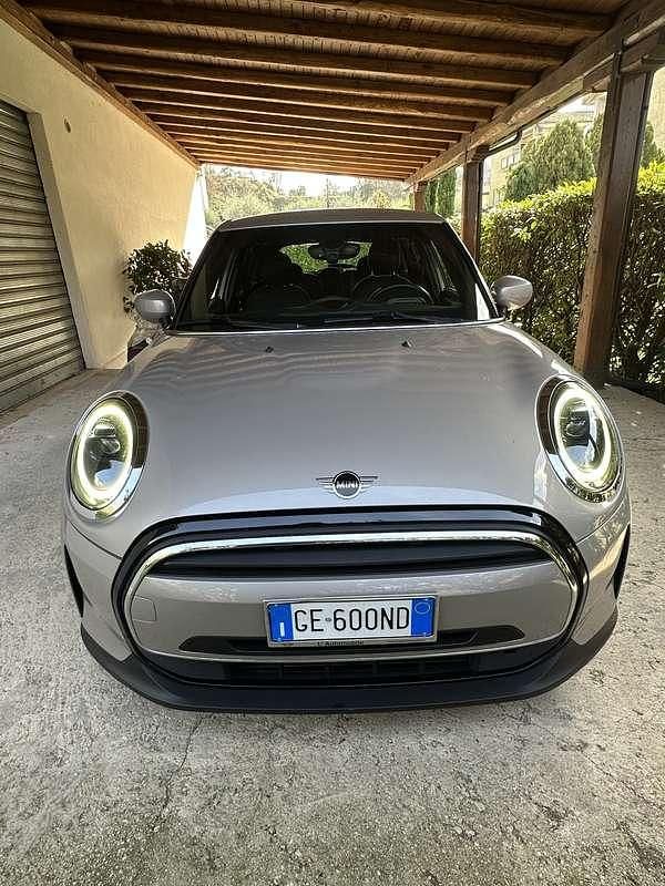 Usata Mini ONE Business 102 CV (75 kW) 2021 Utilitaria