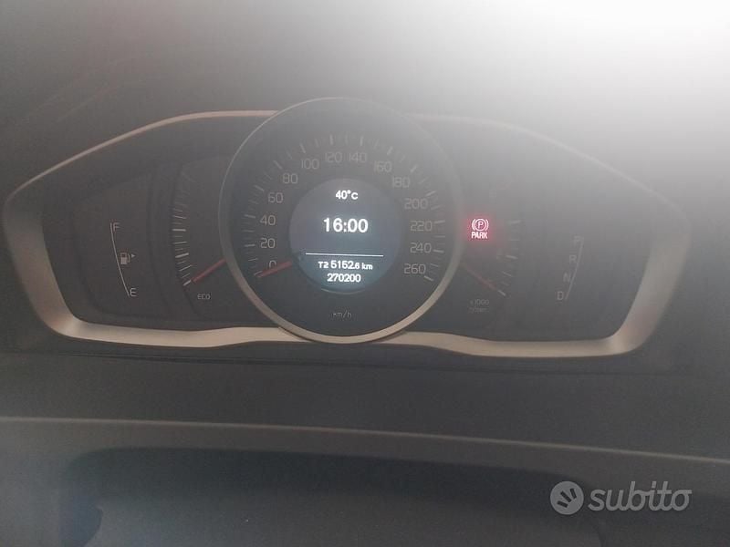 Usata Volvo V60 115 CV (84 kW) 2013 Bianco Station wagon