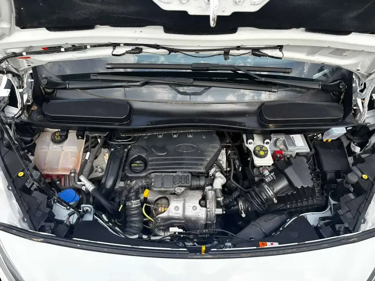 Usata Ford Transit Connect 120 CV (88 kW) 2019 Bianco Monovolume