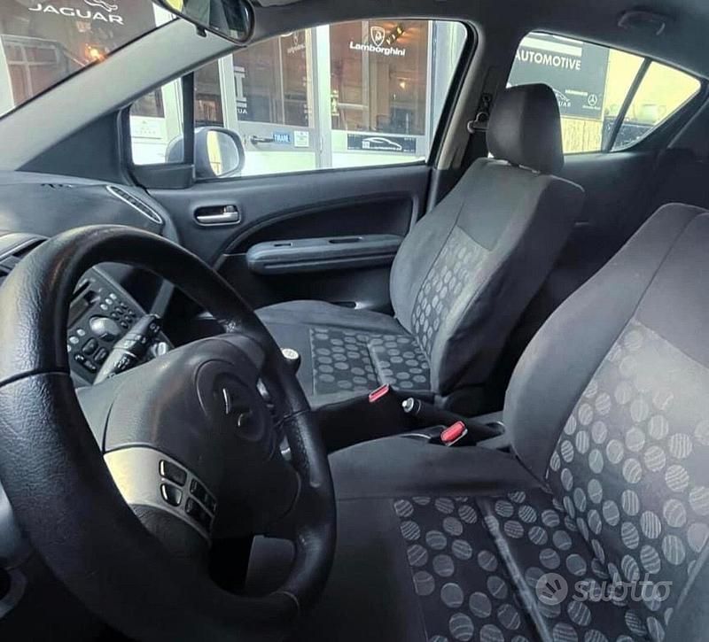 Usata Suzuki Splash GLS 65 CV (47 kW) 2010 Grigio Utilitaria