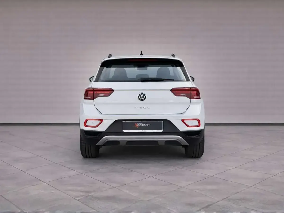 Usata VW T-Roc Life 110 CV (80 kW) 2023 Bianco SUV