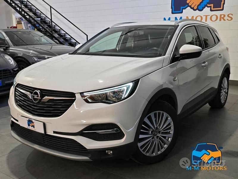 Usata Opel Grandland X Innovation 120 CV (88 kW) 2018 Bianco SUV