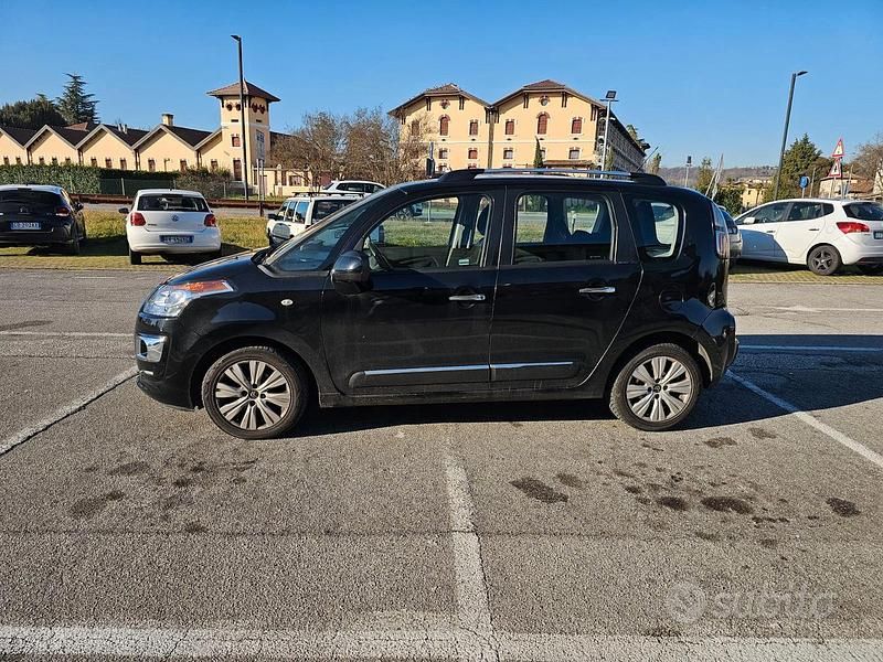 Nero Usata 2015 Citroën C3 Picasso Monovolume | 4200 € - Immagine 1/4