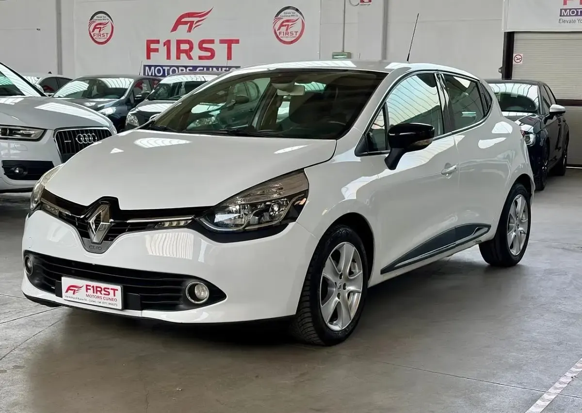 Usata Renault Clio IV 90 CV (66 kW) 2013 Bianco Berlina