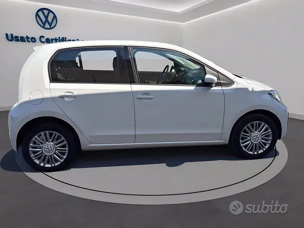 Usata VW up! move up! 65 CV (47 kW) 2023 Bianco Utilitaria