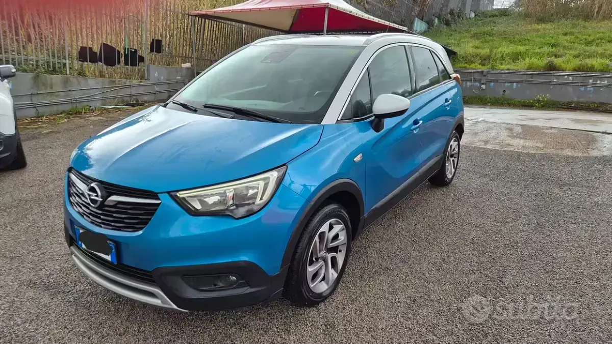 Usata Opel Crossland X Innovation 102 CV (75 kW) 2018 Bluazzurro SUV