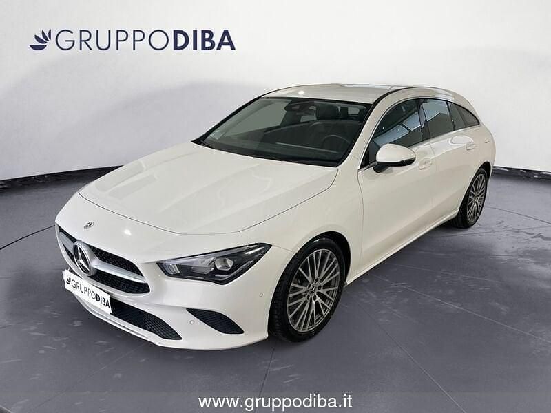 Bianco Usata 2022 Mercedes CLA180 Sport Berlina | 26.390 € (Super prezzo) - Immagine 1/4