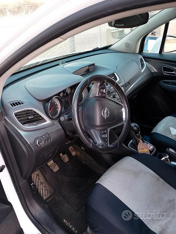 Usata Opel Mokka 140 CV (102 kW) 2014 SUV