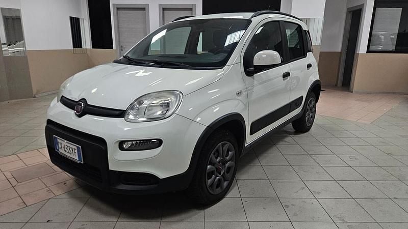 Bianco Usata 2013 Fiat Panda 4x4 S Due volumi | 7999 € (Super prezzo) - Immagine 1/4