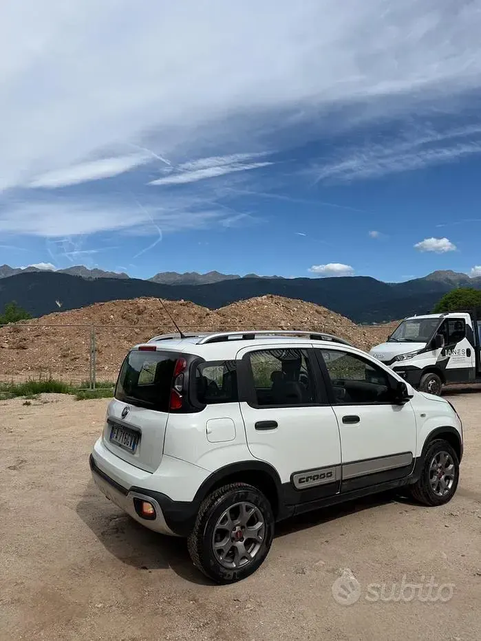 Usata Fiat Panda Cross Cross 80 CV (58 kW) 2015 Bianco Utilitaria