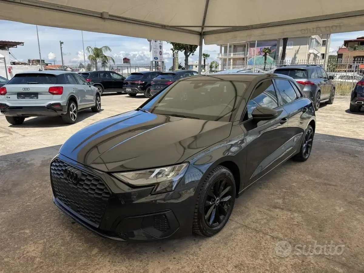 Usata Audi A3 116 CV (85 kW) 2021 Grigio Berlina