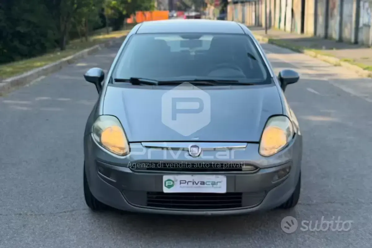 Usata Fiat Punto Evo 65 CV (47 kW) 2010 Grigio Utilitaria