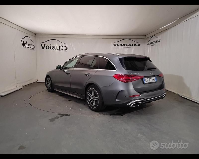Usata Mercedes C300e Premium Plus 265 CV (194 kW) 2022 Grigio Station wagon