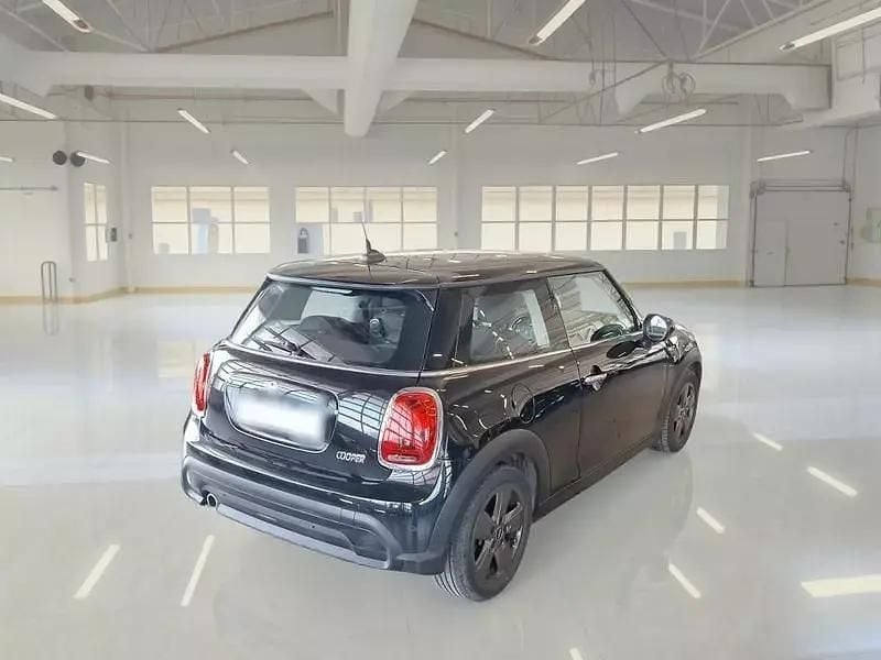 Usata Mini Cooper Classic 135 CV (99 kW) 2023 Utilitaria