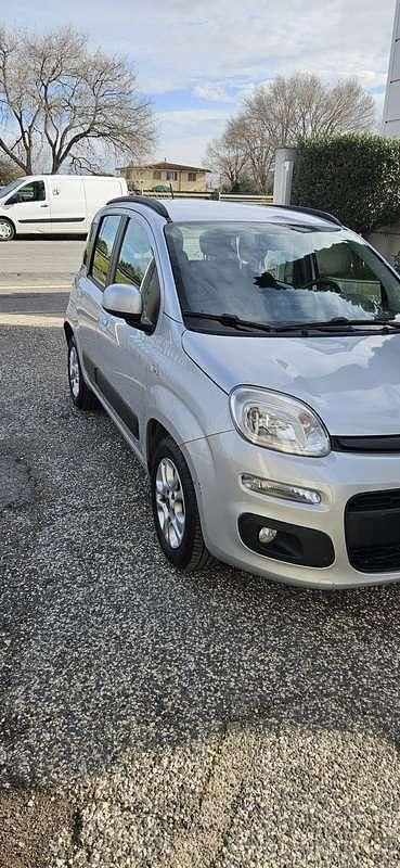Usata Fiat Panda 69 CV (50 kW) 2018 Argento Utilitaria