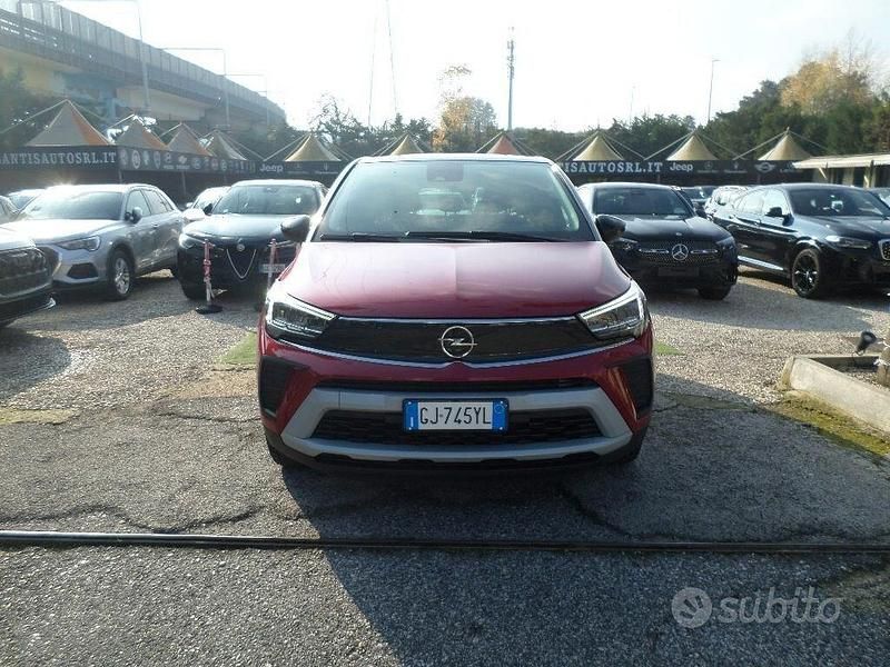 Rosso Usata 2022 Opel Crossland X Design & Tech SUV | 10.900 € (Buon prezzo) - Immagine 1/4
