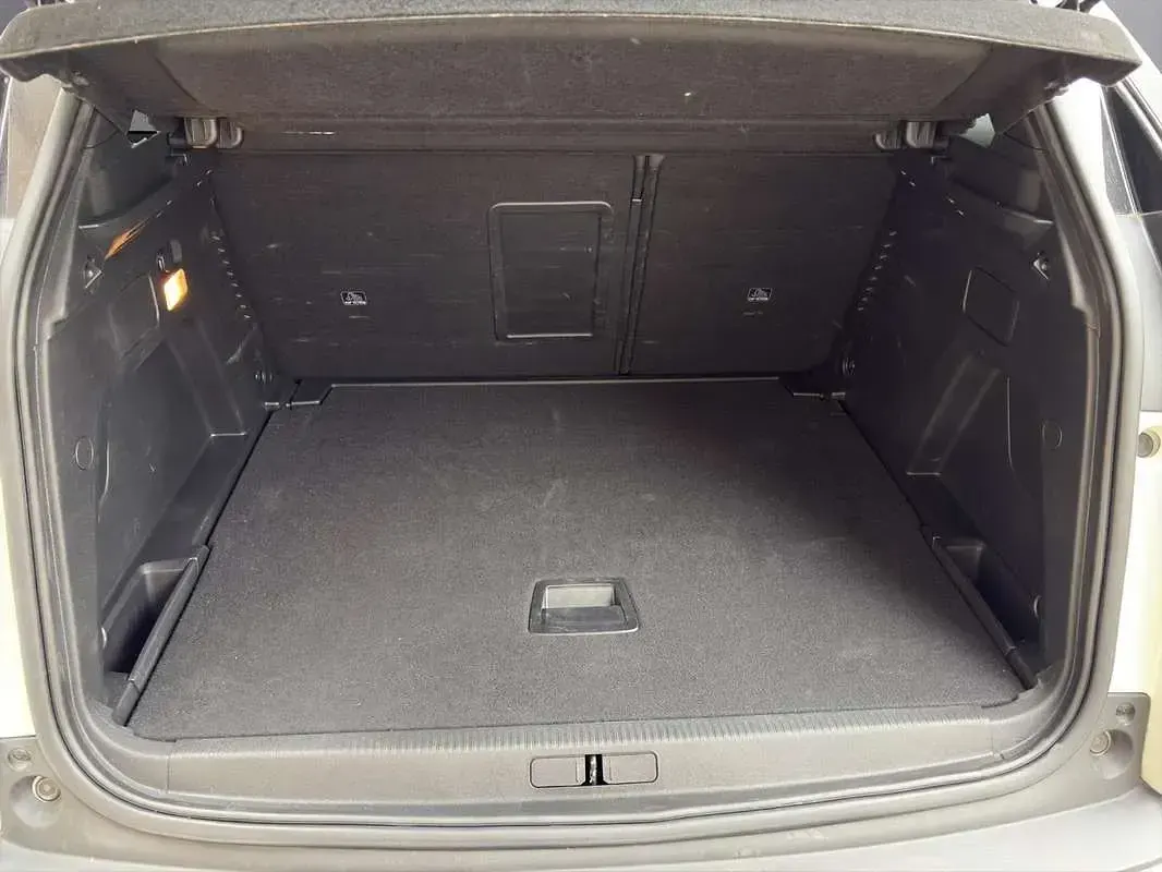 Usata Peugeot 3008 120 CV (88 kW) 2024 SUV