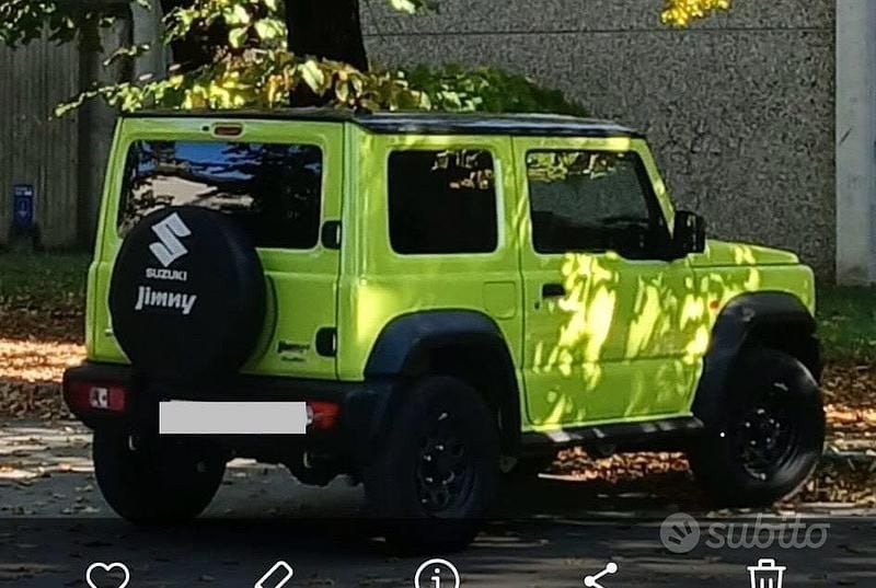Usata Suzuki Jimny 102 CV (75 kW) 2023 Giallo SUV