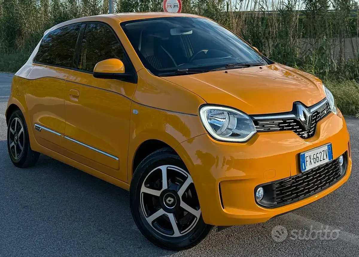 Usata Renault Twingo 92 CV (67 kW) 2019 Utilitaria