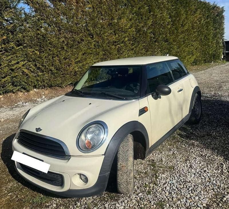 Usata Mini ONE 75 CV (55 kW) 2011 Utilitaria