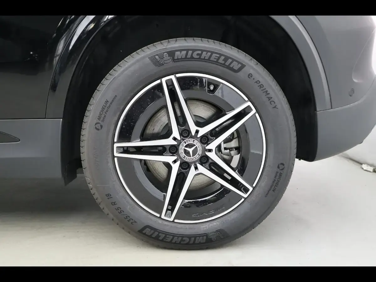 Usata Mercedes EQA250+ Advanced 94 kW (129 CV) 2025 Nero SUV