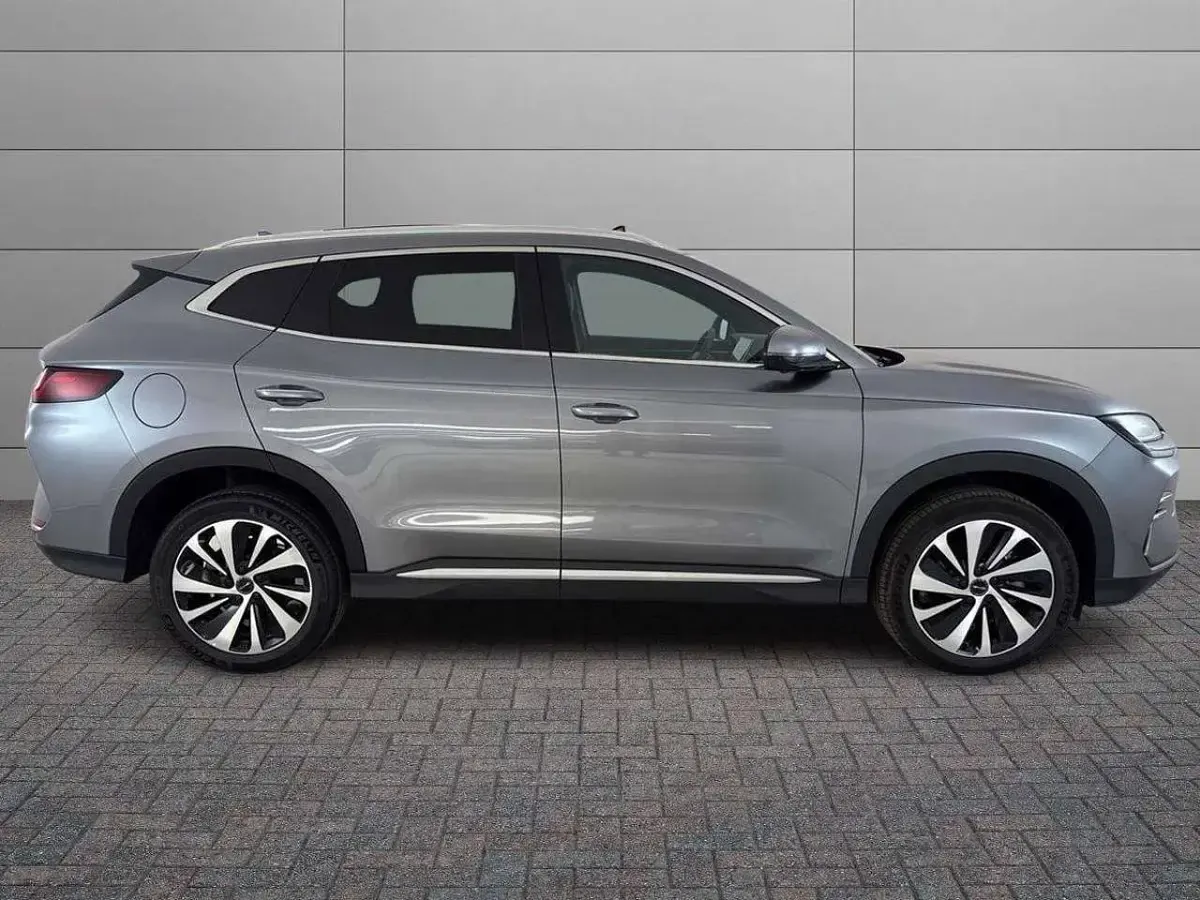 Usata BYD Seal U Boost 98 CV (72 kW) 2025 Grigio SUV