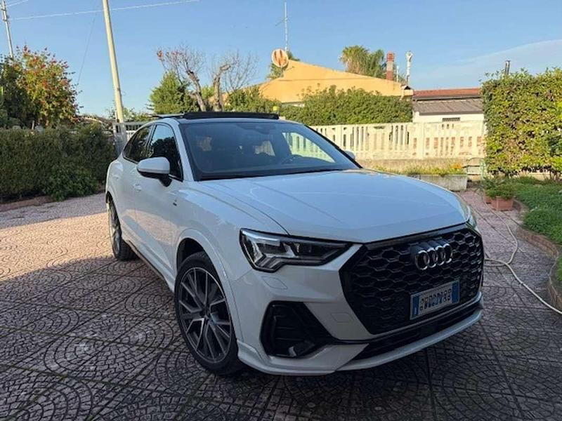 Usata Audi Q3 Sportback S-Line 150 CV (110 kW) 2021 Bianco SUV