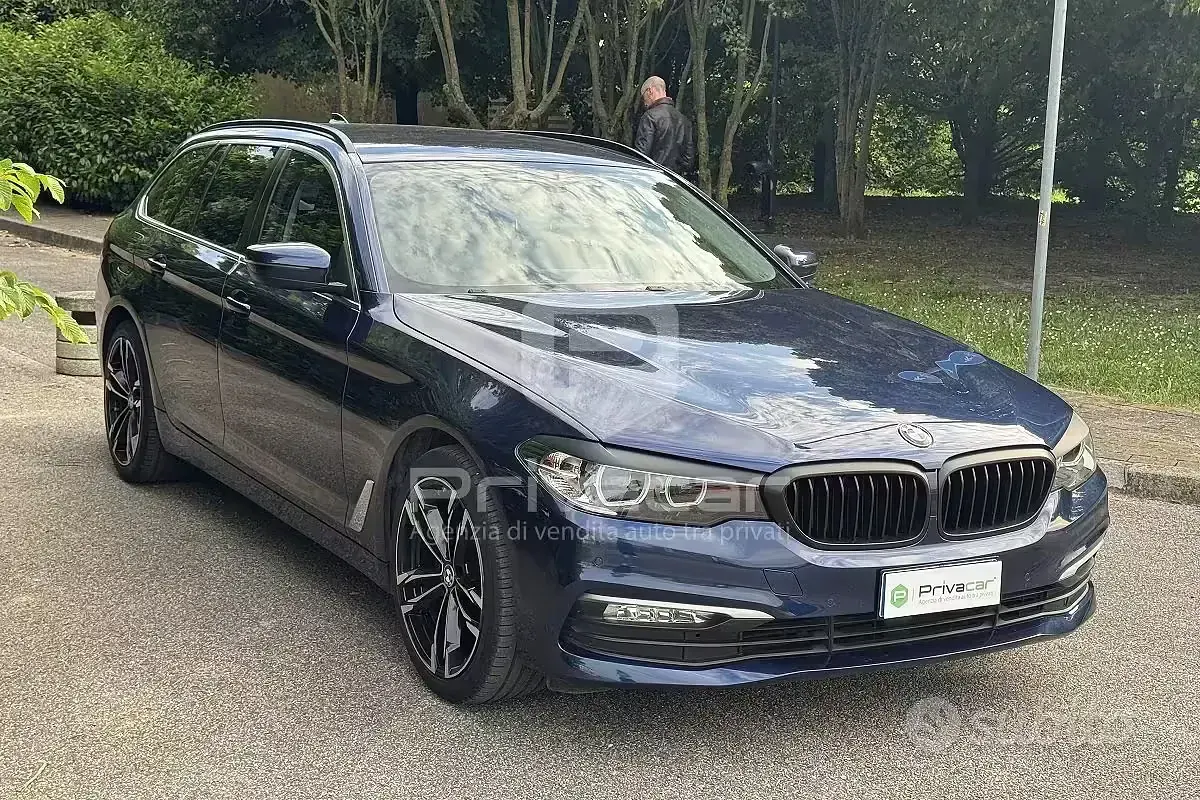 Begagnad BMW 520 Comfort Edition 190 HK (139 kW) 2018 Blå Kombi
