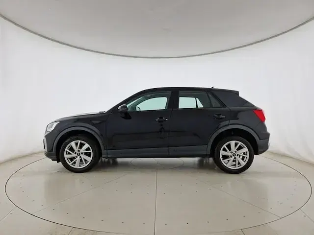 Usata Audi Q2 Advanced Plus 150 CV (110 kW) 2023 Nero mythos metallizzato SUV