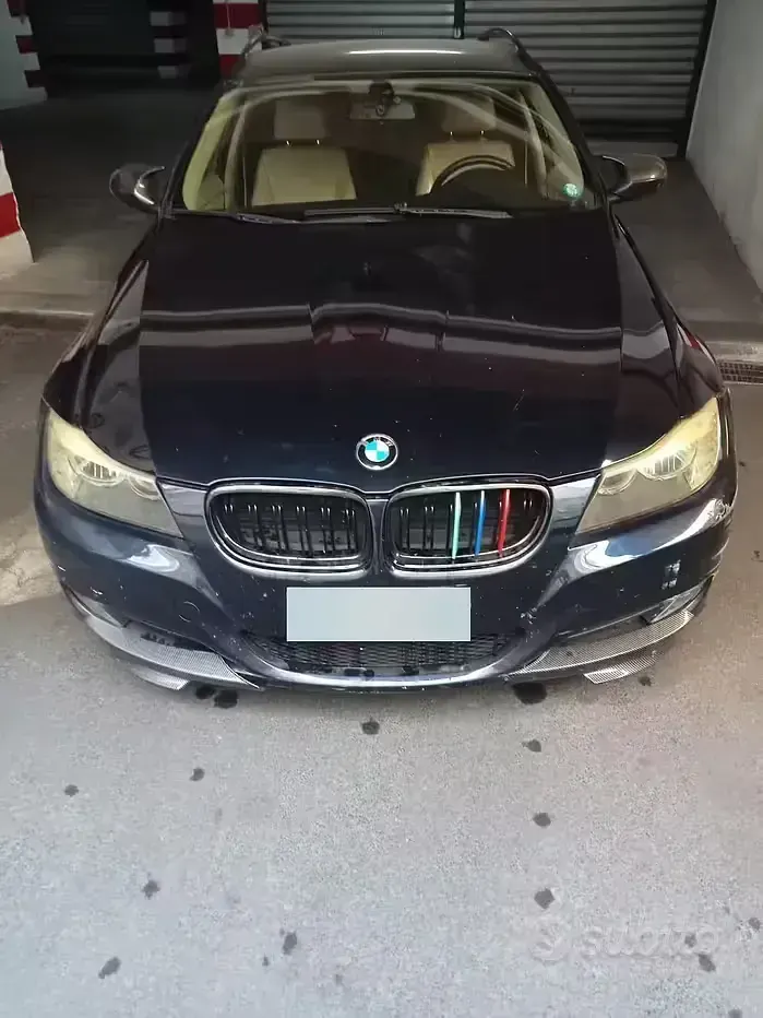 Usata BMW 320 177 CV (130 kW) 2009 Bluazzurro Station wagon