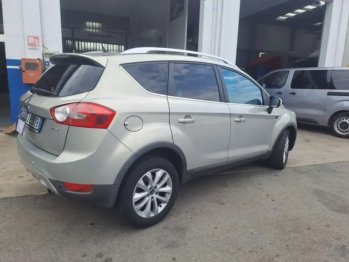 Usata Ford Kuga Titanium 163 CV (119 kW) 2012 Other SUV