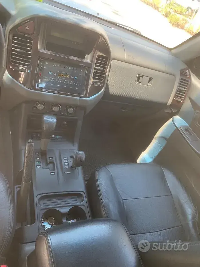 Usata Mitsubishi Pajero 160 CV (117 kW) 2002 SUV