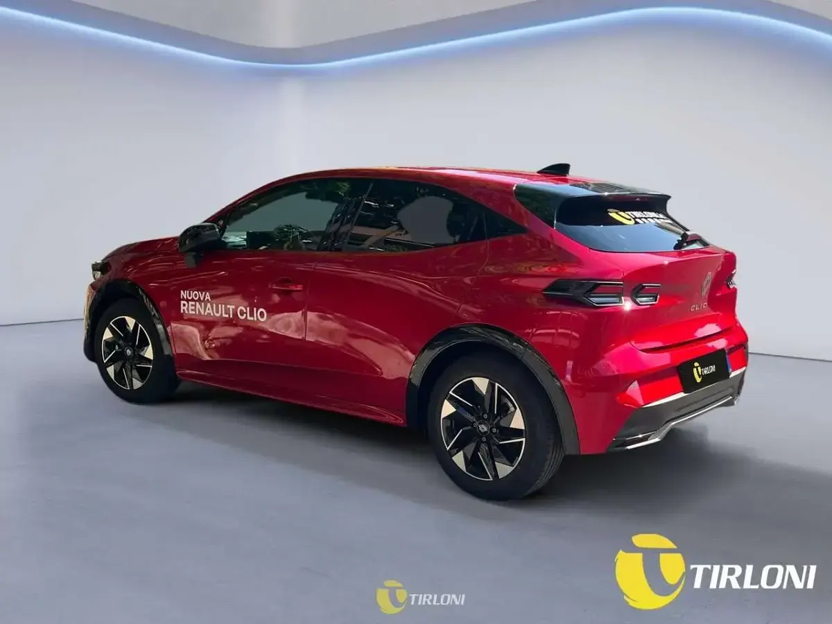 Usata Renault Clio V Techno 114 CV (83 kW) 2025 Other Berlina