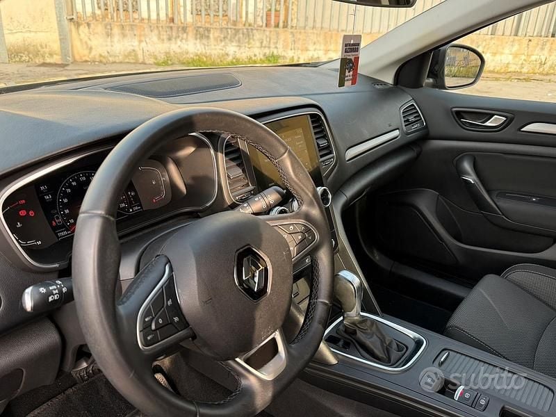 Usata Renault Mégane GrandTour Equilibre 116 CV (85 kW) 2023 Nero Station wagon