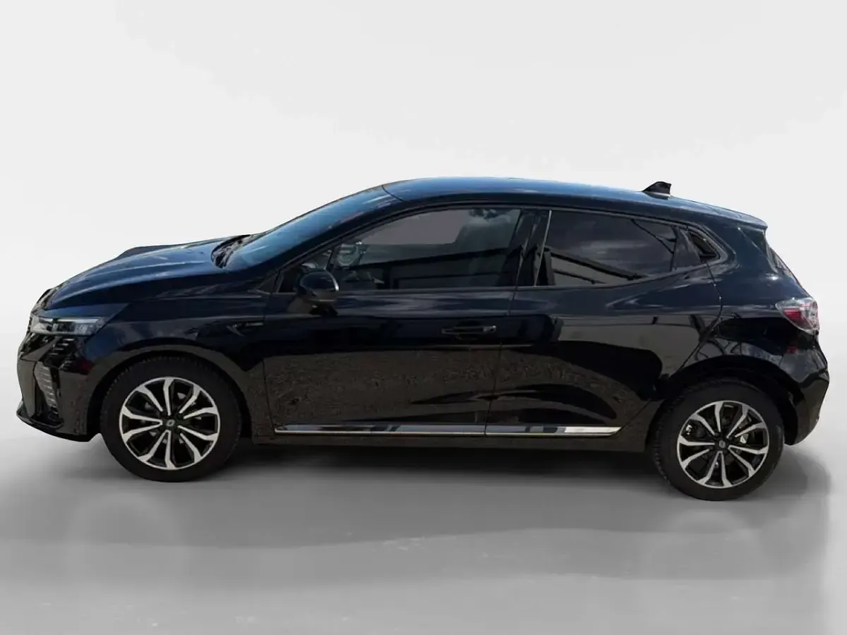 Usata Renault Clio V Techno 91 CV (66 kW) 2025 Nero Berlina