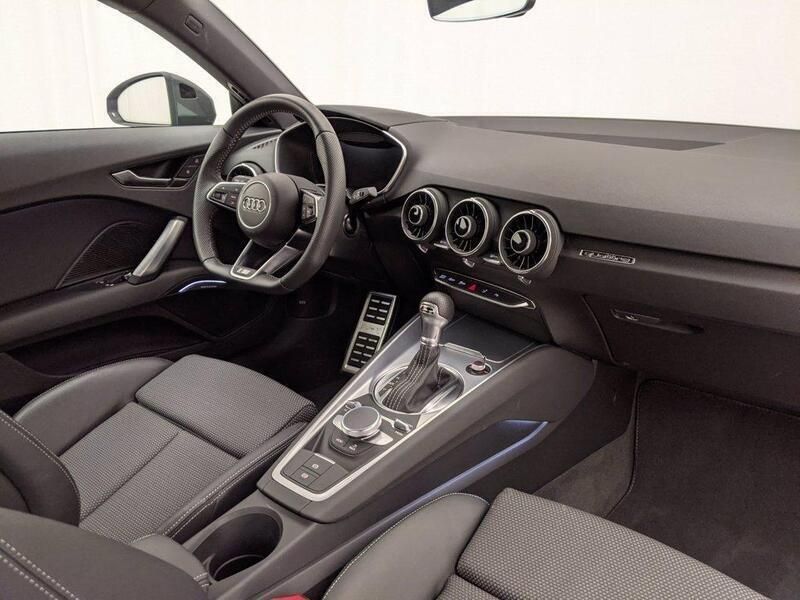 Usata Audi TT Ambiente 245 CV (180 kW) 2022 Grigio Coupé
