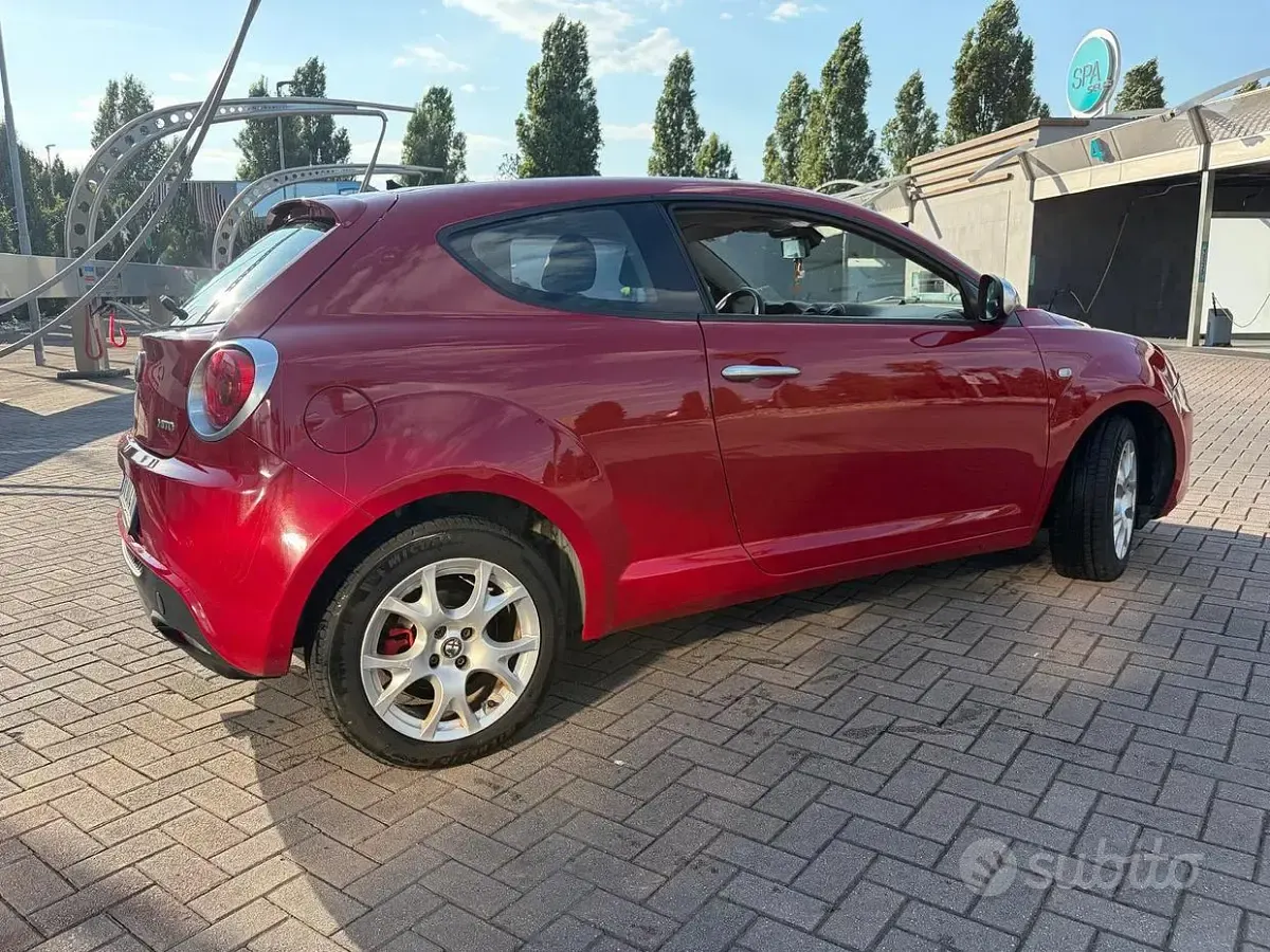Usata Alfa Romeo MiTo 120 CV (88 kW) 2018 Rosso Utilitaria
