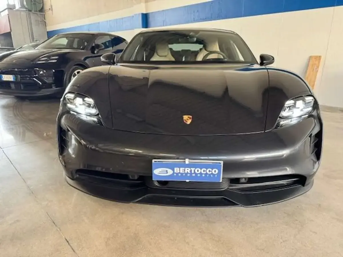 Usata Porsche Taycan 4S Performance Package 139 kW (190 CV) 2021 Other Berlina